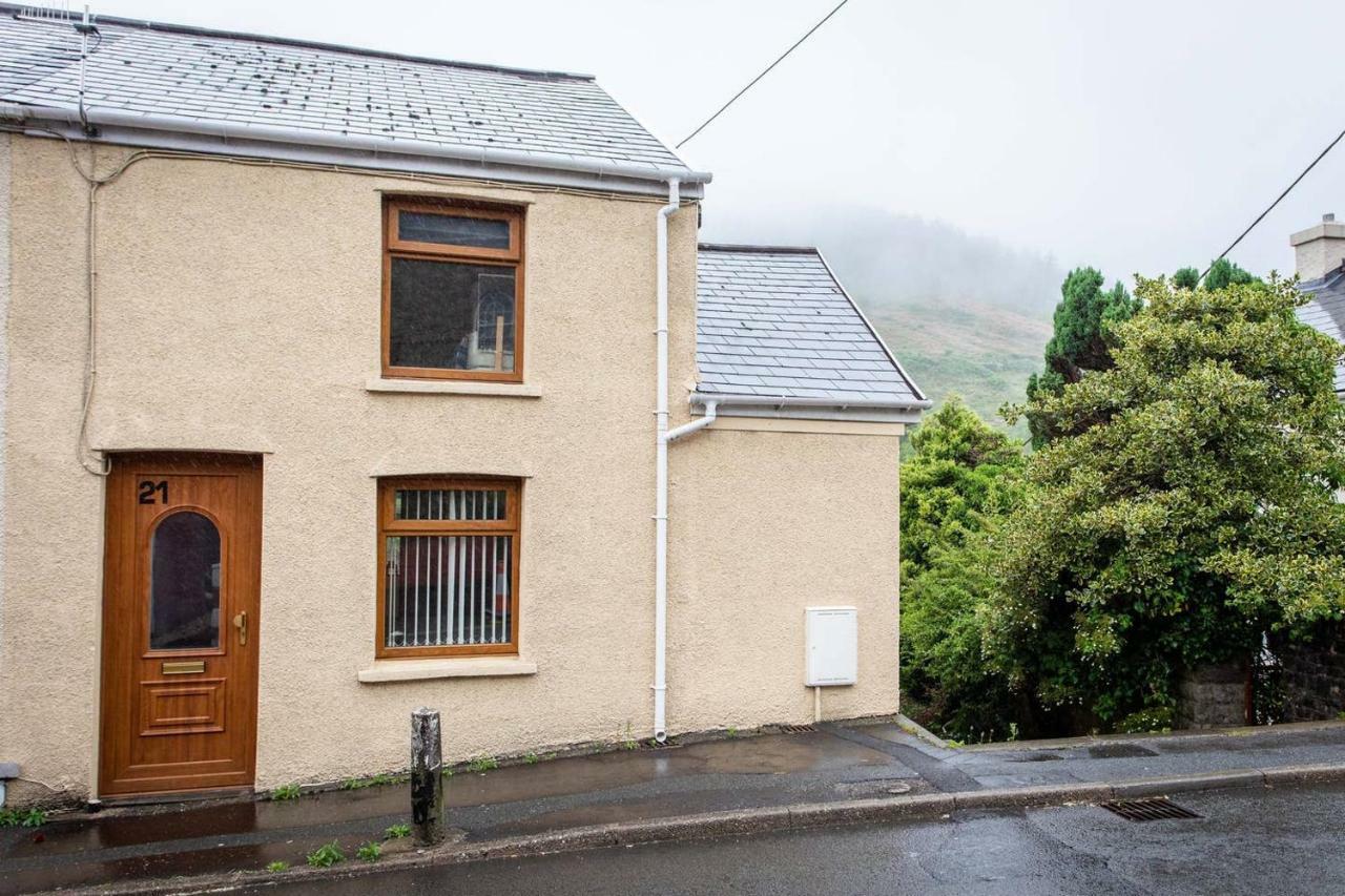 Selah Cottage, 21 Queen Street Pontrhydyfen المظهر الخارجي الصورة